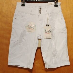 California Vintage premium original denim white bermuda.